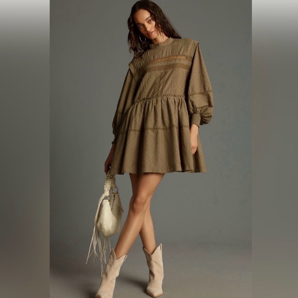 NWT Anthropologie Pilcro Long-Sleeve
Mock-neck Swing Mini Dress M